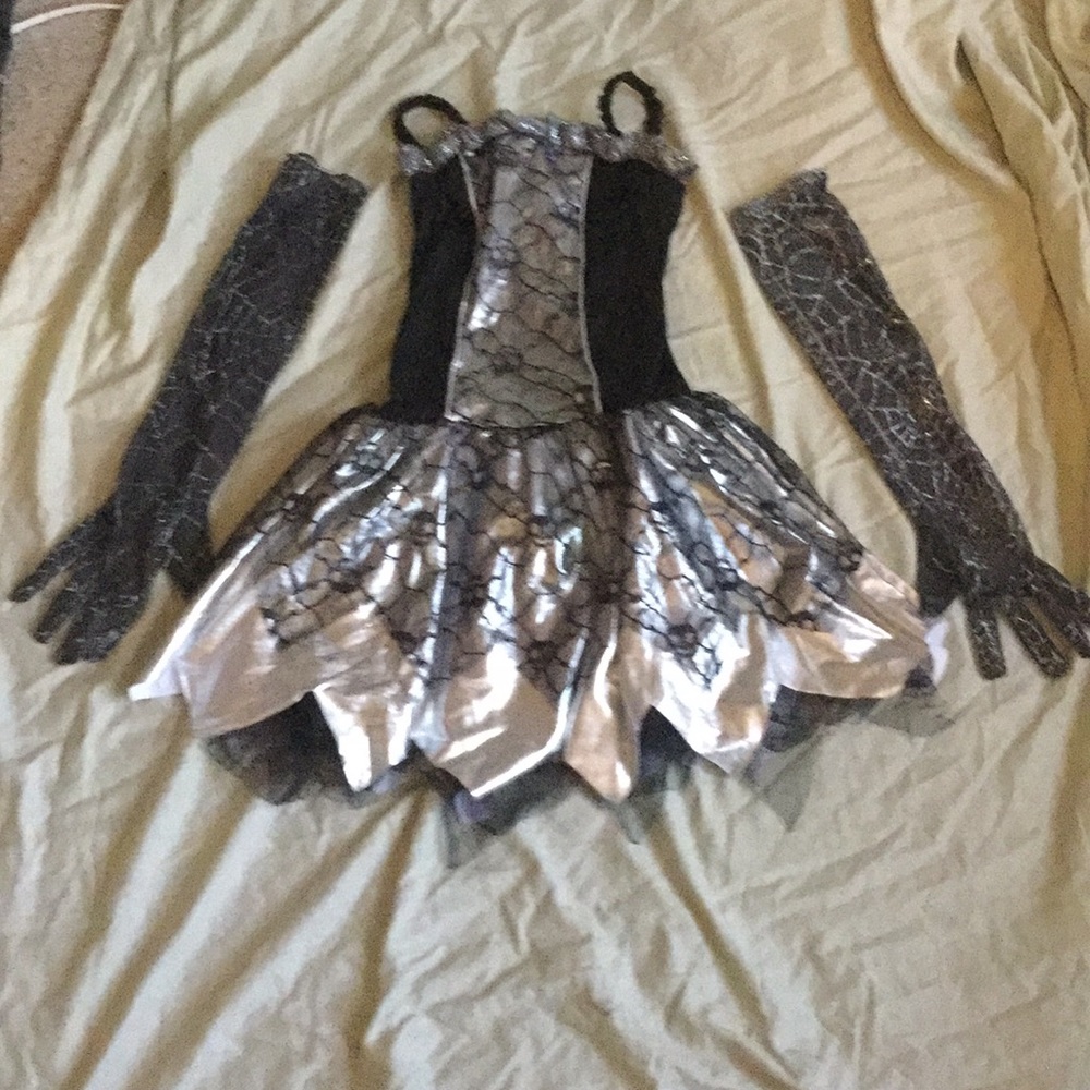 8-10 year old girl Halloween costume